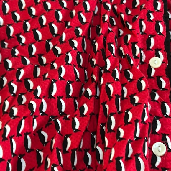 Medium Victoria’s Secret penguins red pajama button down sleep top - Picture 2 of 4